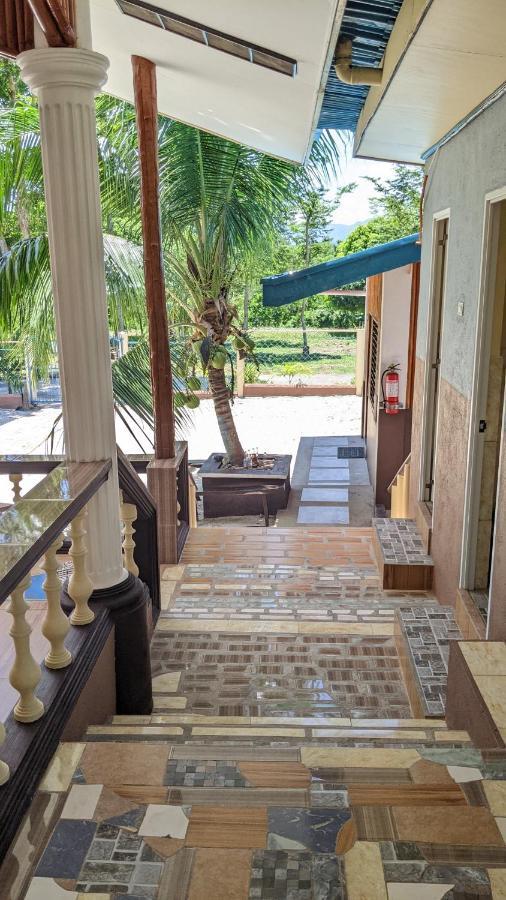 Maya Guest House - Sipaway Island San Carlos  Exterior foto