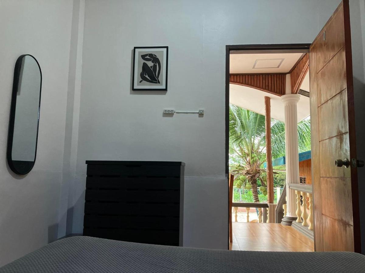 Maya Guest House - Sipaway Island San Carlos  Exterior foto