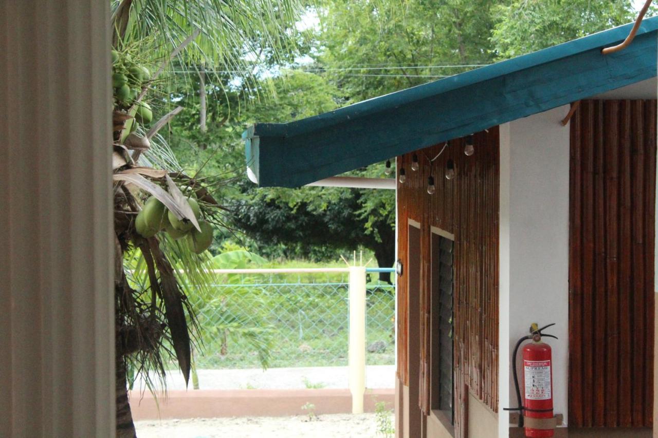 Maya Guest House - Sipaway Island San Carlos  Exterior foto